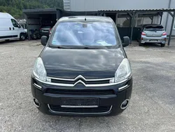 Onyx schwarz Gebraucht 2012 Citroën Berlingo SELECTION Van / Kleinbus | 4.299 € (Fairer Preis)