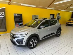 Mondsteingrau Gebraucht 2023 Dacia Sandero Expression Kleinwagen | 16.990 € (Fairer Preis)