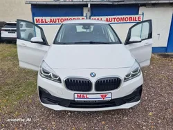 Weiß Gebraucht 2021 BMW 218 Gran Tourer Van / Kleinbus | 18.890 € (Fairer Preis)