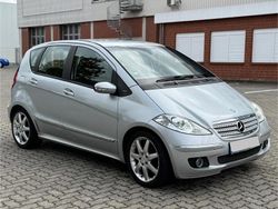 Silber Gebraucht 2006 Mercedes A180 Avantgarde Limousine | 850 € (Fairer Preis)
