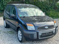 Blau Gebraucht 2006 Ford Fusion Ambiente Kleinwagen | 1.750 € (Guter Preis)