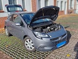 Silber Gebraucht 2016 Opel Corsa Edition Kleinwagen | 8.900 € (Fairer Preis)