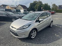 Silber Gebraucht 2009 Ford Fiesta Trend Kleinwagen | 4.790 € (Etwas zu teuer)