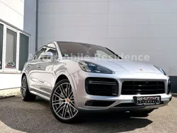 Silber Gebraucht 2019 Porsche Cayenne Turbo SUV | 83.998 € (Fairer Preis)