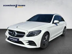 Weiß Gebraucht 2020 Mercedes C200 AMG line Limousine | 26.690 € (Fairer Preis)