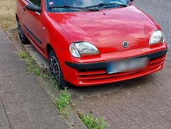 Rot Gebraucht 2003 Fiat Seicento Kleinwagen | 1.500 € (Etwas zu teuer)