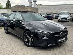 Nachtschwarz unilack Gebraucht 2023 Mercedes A180 Progressive Limousine | 28.900 € (Etwas zu teuer)