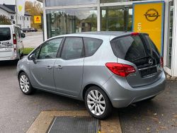 Silbersee/perl silber (m2) Gebraucht 2010 Opel Meriva Innovation Van / Kleinbus | 5.490 € (Fairer Preis)