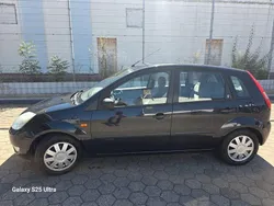 Schwarz Gebraucht 2002 Ford Fiesta Ghia Kleinwagen | 1.249 € (Guter Preis)