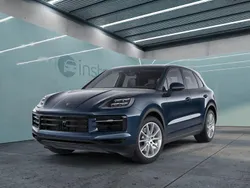 Blau Gebraucht 2024 Porsche Cayenne SUV | 103.499 € (Teuer)