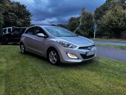 Silber Gebraucht 2014 Hyundai i30 Edition Kleinwagen | 6.250 € (Guter Preis)