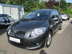 Grau Gebraucht 2008 Toyota Auris Team Limousine | 4.690 € (Fairer Preis)