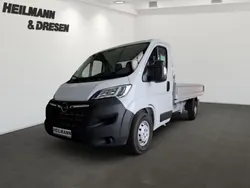 Weiss Gebraucht 2023 Opel Movano Van | 30.950 € (Fairer Preis)