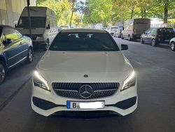 Weiß Gebraucht 2016 Mercedes CLA200 AMG line Limousine | 19.500 € (Fairer Preis)