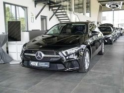 Nachtschwarz unilack Gebraucht 2019 Mercedes A180 Limousine | 23.650 € (Fairer Preis)
