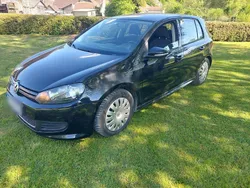 Schwarz Gebraucht 2011 VW Golf VI Limousine | 3.700 € (Guter Preis)