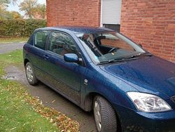 Blau Gebraucht 2003 Toyota Corolla Sol Limousine | 2.599 € (Fairer Preis)