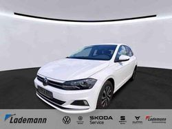 Pure white Gebraucht 2021 VW Polo Active Kleinwagen | 15.229 € (Fairer Preis)