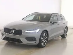 Vapour grey Gebraucht 2024 Volvo V60 Core Kombi | 36.990 € (Guter Preis)
