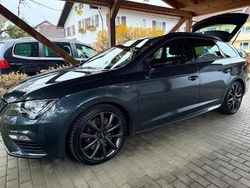 Grau Gebraucht 2020 Cupra Leon Kombi | 25.990 € (Fairer Preis)