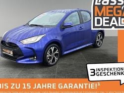 Blau Neu 2025 Toyota Yaris Hybrid Team Limousine | 24.980 € (Guter Preis)