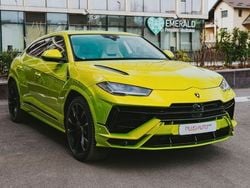 Grün Gebraucht 2024 Lamborghini Urus SUV | 272.250 €