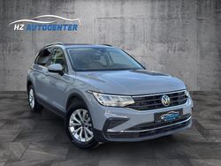 Grau Gebraucht 2021 VW Tiguan Life SUV | 26.999 € (Fairer Preis)
