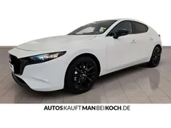 Weiß (arctic white) Neu 2025 Mazda 3 Homura-Line Limousine | 24.818 €