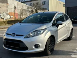 Silber Gebraucht 2010 Ford Fiesta Kleinwagen | 3.100 € (Fairer Preis)