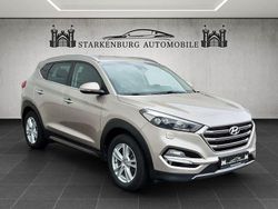 Weiß Gebraucht 2015 Hyundai Tucson Premium SUV | 18.390 € (Etwas zu teuer)