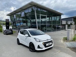 Weiß Gebraucht 2018 Hyundai i10 Trend Kleinwagen | 8.490 € (Fairer Preis)