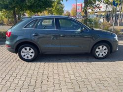 Grau Gebraucht 2017 Audi Q3 Design SUV | 17.900 € (Fairer Preis)