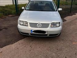 Silber Gebraucht 1999 VW Bora Limousine | 2.750 € (Fairer Preis)