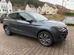 Grau Gebraucht 2018 Seat Arona XCELLENCE SUV | 13.950 € (Guter Preis)