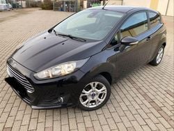 Schwarz Gebraucht 2014 Ford Fiesta SYNC Edition Kleinwagen | 1.700 € (Guter Preis)