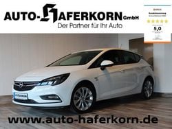 Weiß Gebraucht 2019 Opel Astra Limousine | 12.899 € (Guter Preis)