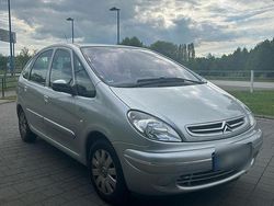 Silber Gebraucht 2003 Citroën Xsara Picasso Exclusive Van / Kleinbus | 1.899 € (Fairer Preis)