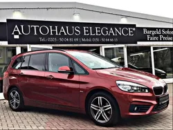 Flamencorot brillanteffekt met Gebraucht 2015 BMW 218 Shadowline Van / Kleinbus | 11.990 € (Guter Preis)