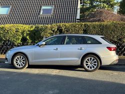 Silber Gebraucht 2021 Audi A4 Ambiente Kombi | 22.900 € (Guter Preis)