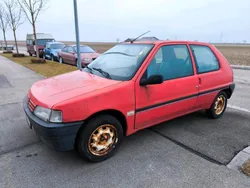 Rot Gebraucht 1996 Peugeot 106 S Kleinwagen | 250 €