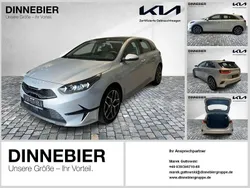 Silber (metallic) Gebraucht 2023 Kia Ceed Spirit Limousine | 23.690 € (Fairer Preis)