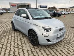 Capri himmelblau Neu 2025 Fiat 500e La Prima Cabrio | 37.740 € (Teuer)