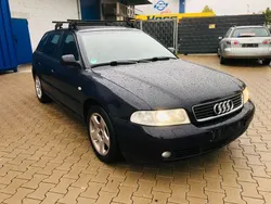 Schwarz metallic Gebraucht 1999 Audi A4 Kombi | 1.999 € (Teuer)