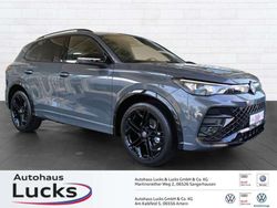 Delfingrau metallic Gebraucht 2024 VW Tiguan Style SUV | 47.989 €