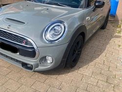 Grau Gebraucht 2018 Mini Cooper Kleinwagen | 19.500 € (Superpreis)