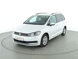 Weiß Gebraucht 2021 VW Touran Comfortline Van / Kleinbus | 25.580 € (Fairer Preis)