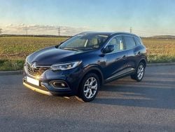 Blau Gebraucht 2019 Renault Kadjar Intens SUV | 16.100 € (Guter Preis)
