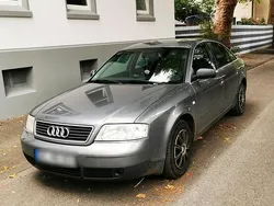 Grau Gebraucht 1999 Audi A6 Limousine | 1.100 € (Superpreis)