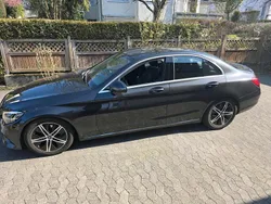Schwarz Gebraucht 2020 Mercedes C200 Limousine | 23.900 € (Fairer Preis)