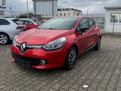 Rot Gebraucht 2013 Renault Clio IV Dynamique Limousine | 6.990 € (Fairer Preis)